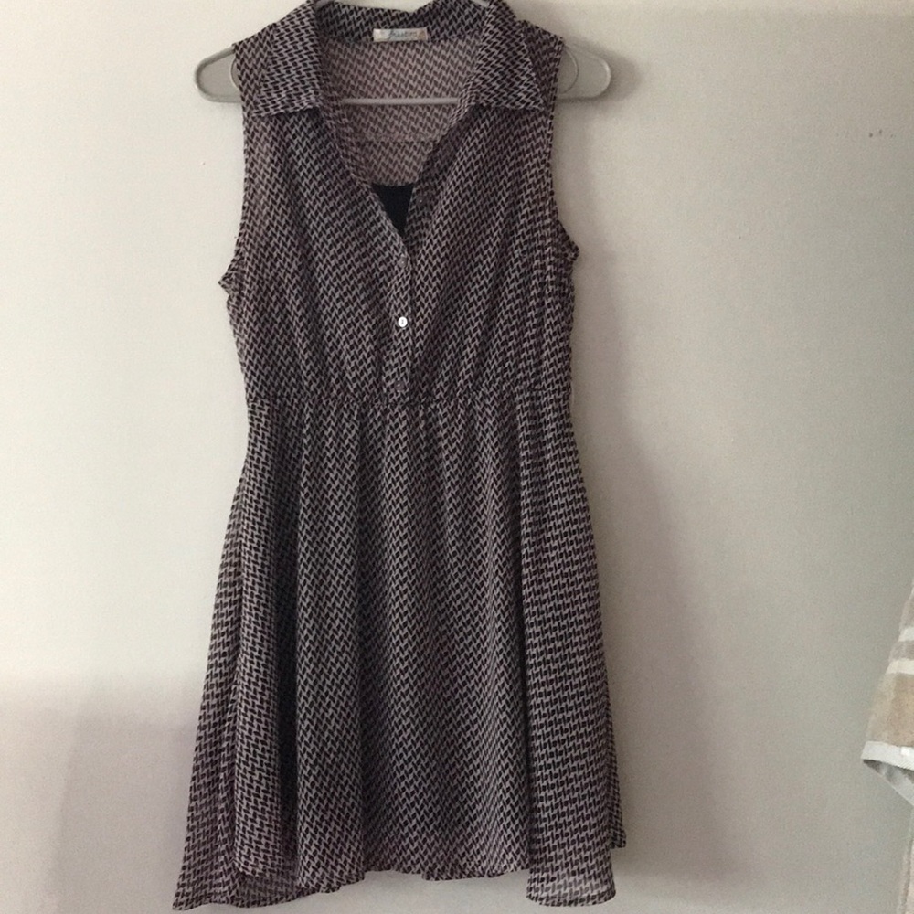 short collared dress